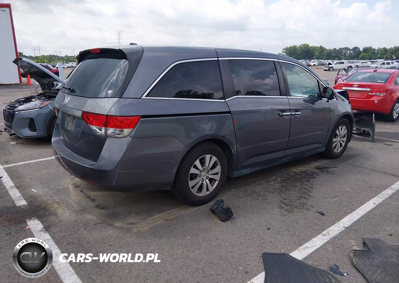 2015 Honda Odyssey Ex-L VIN:5FNRL5H66FB031526 - 4