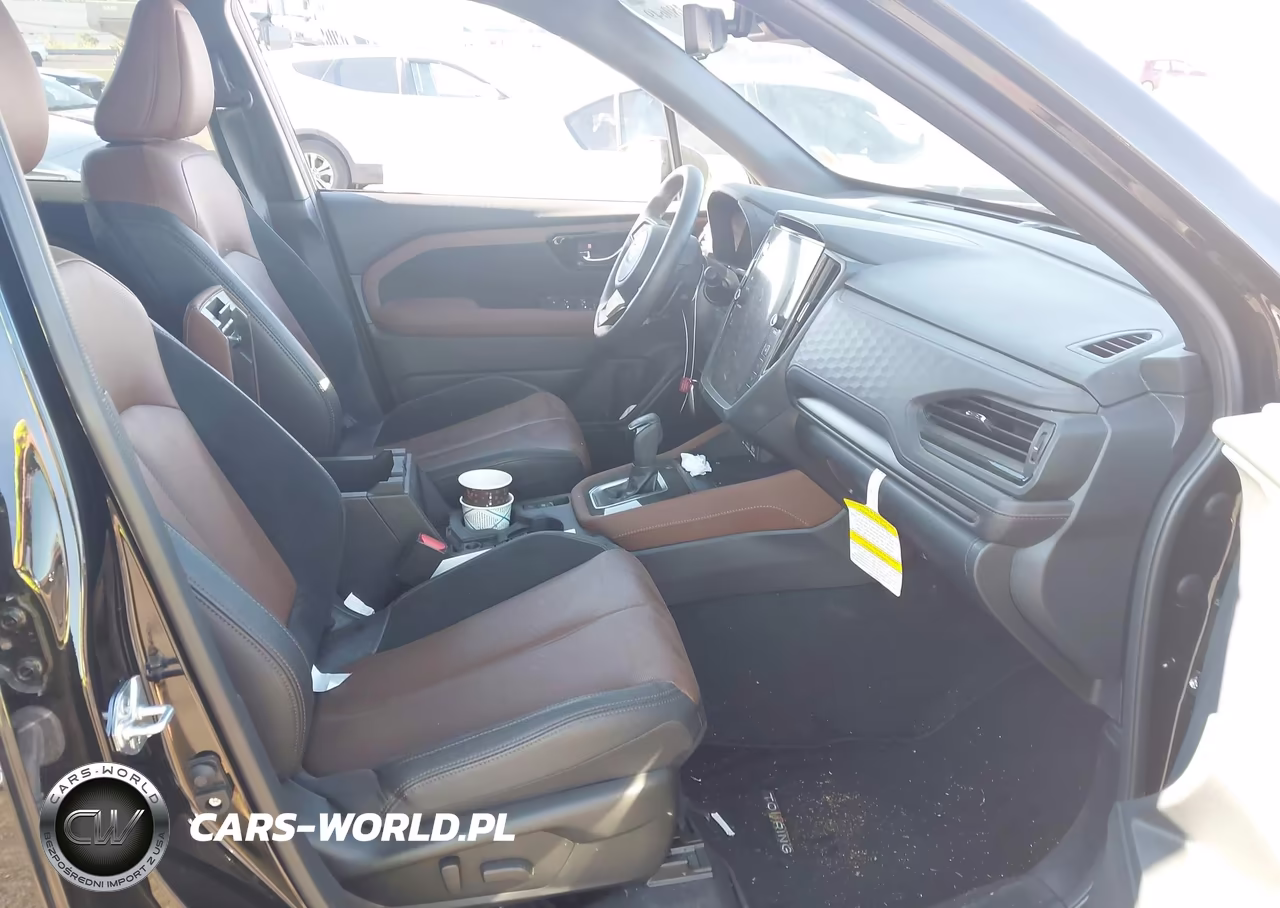 2025 Subaru Forester Touring VIN:JF2SLDTCXSH467462 - 5