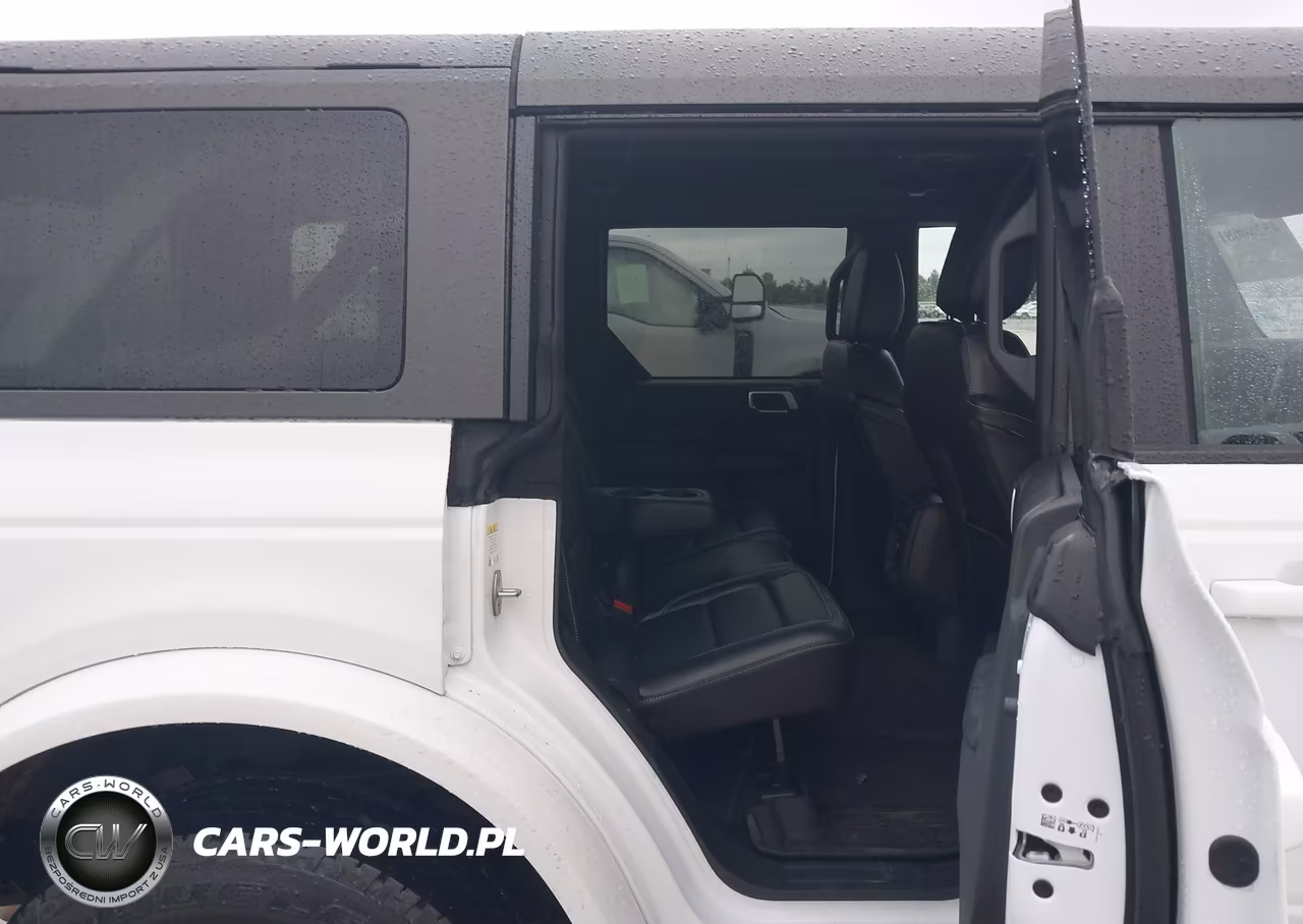 2025 Ford Bronco Outer Banks VIN:1FMEE8BP9SLB80236 - 8