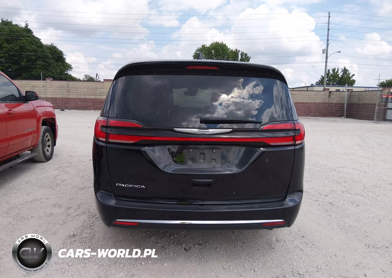 2024 Chrysler Pacifica Touring L VIN:2C4RC1BG6RR151572 - 16