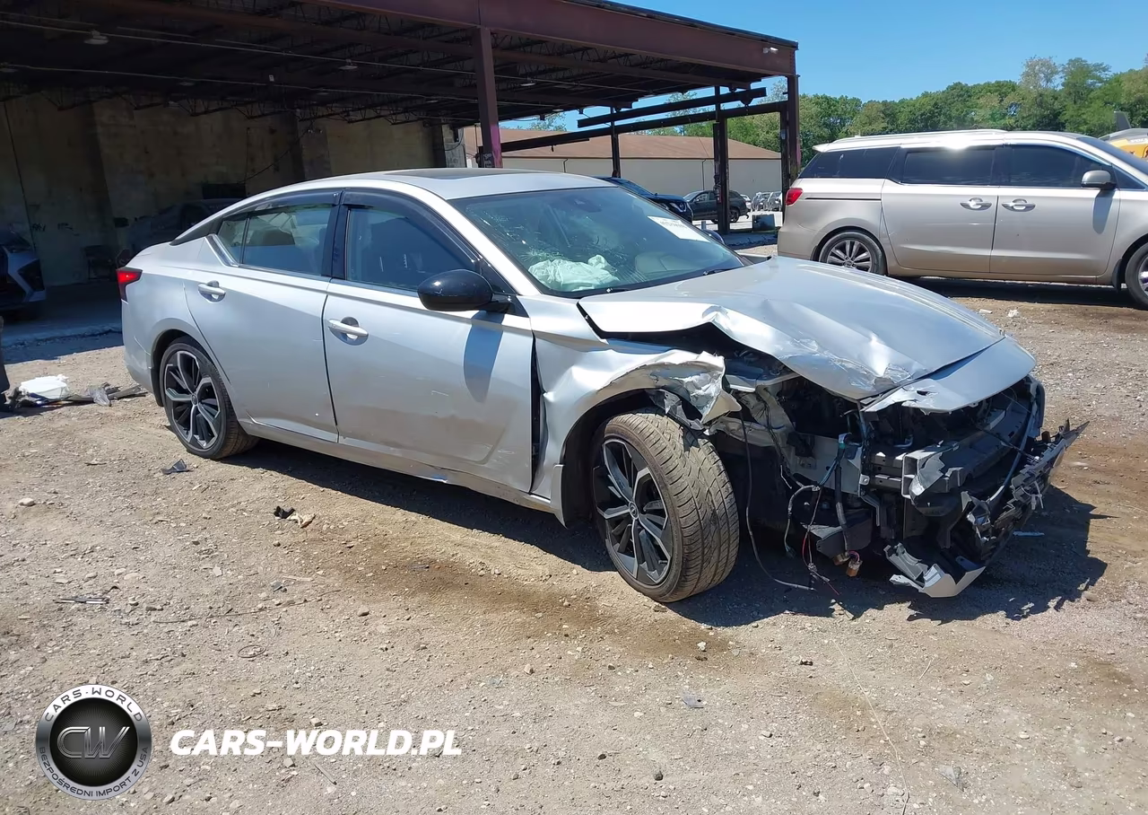 2023 Nissan Altima Sr Fwd – zdjęcie 1 z 17