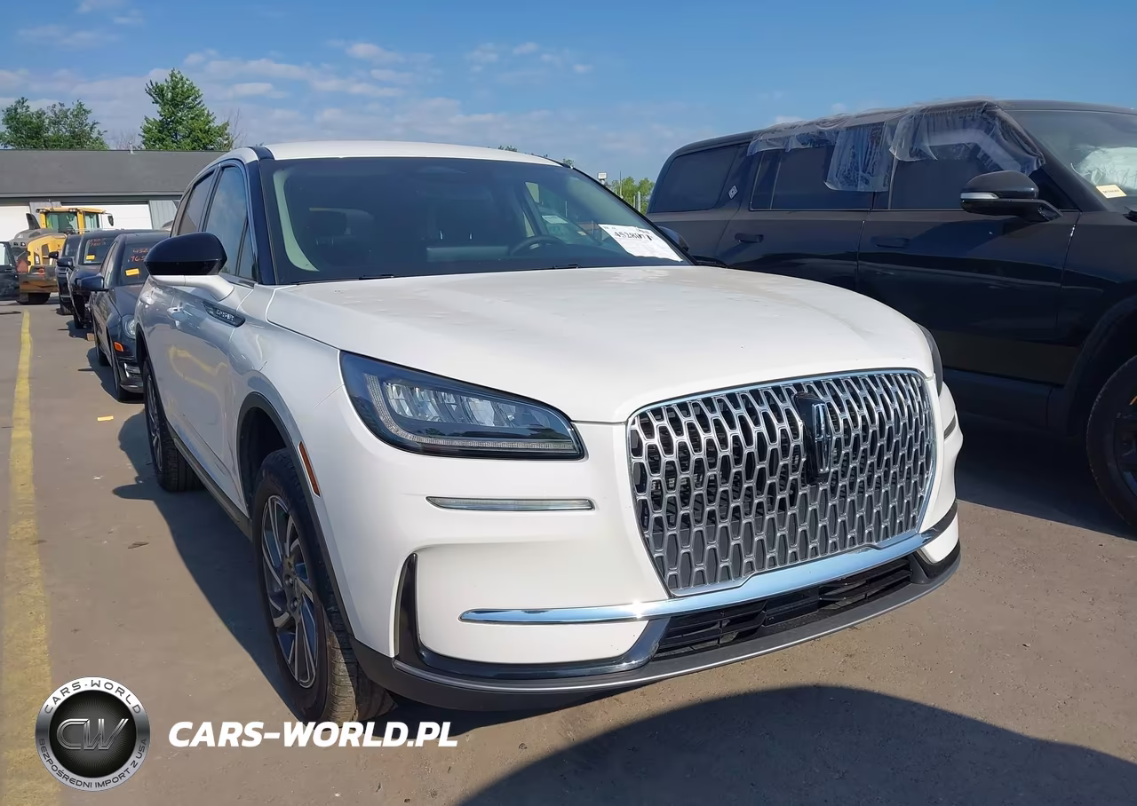 2024 Lincoln Corsair Premiere – zdjęcie 1 z 16
