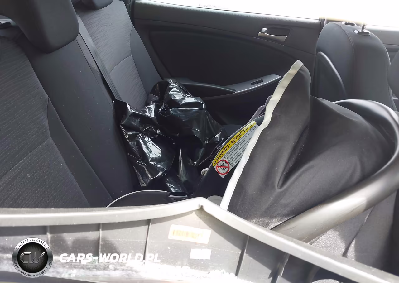 2016 Hyundai Accent Se VIN:KMHCT5AE0GU268363 - 8