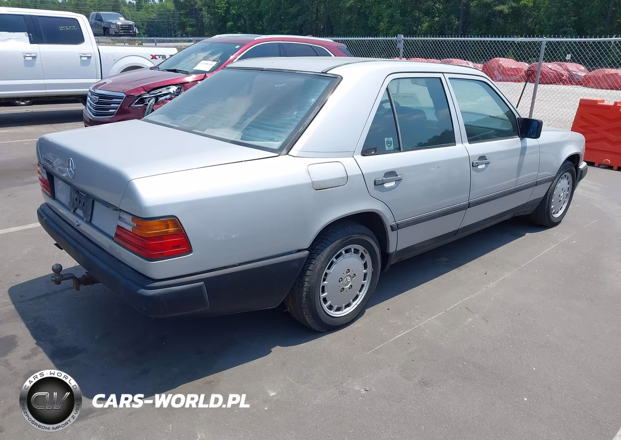 1989 Mercedes-Benz 300 E VIN:WDBEA30D8KB034166 - 4