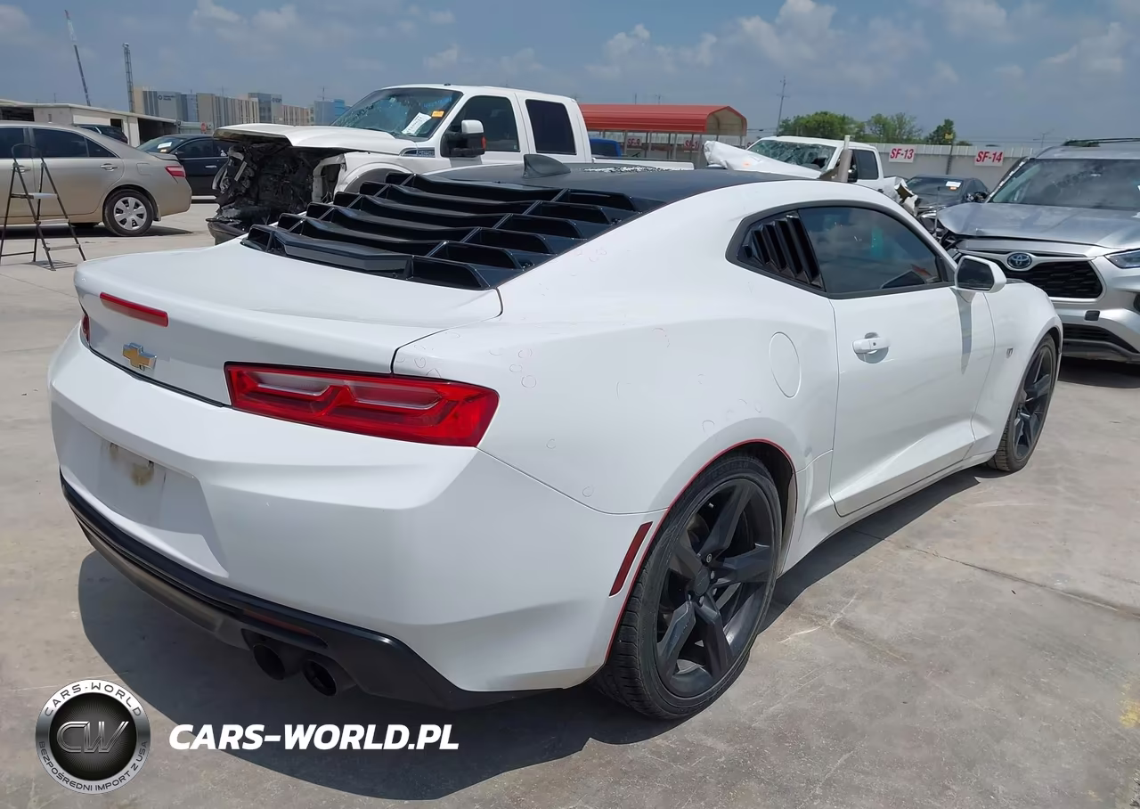 2018 Chevrolet Camaro 1Lt VIN:1G1FB1RS3J0109562 - 4