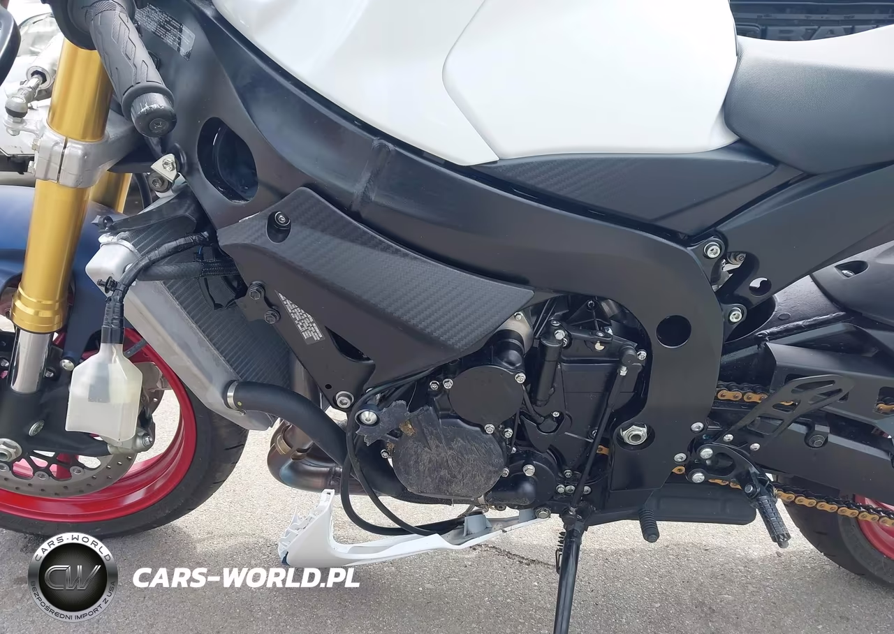 2025 Suzuki Gsx-R750 VIN:JS1GR7MA5S7100048 - 9