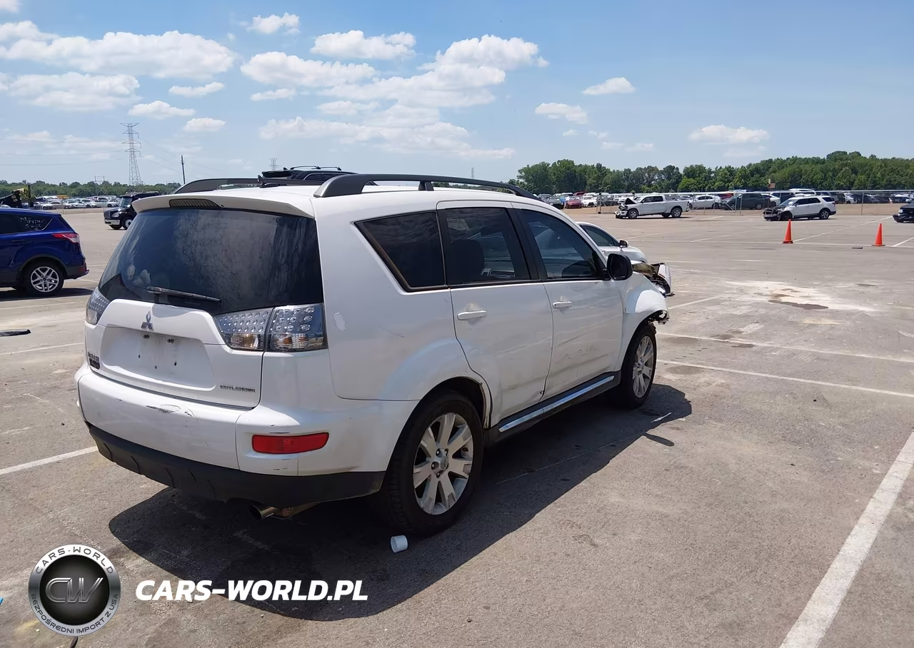 2011 Mitsubishi Outlander Se VIN:JA4AS3AW3BU011423 - 4