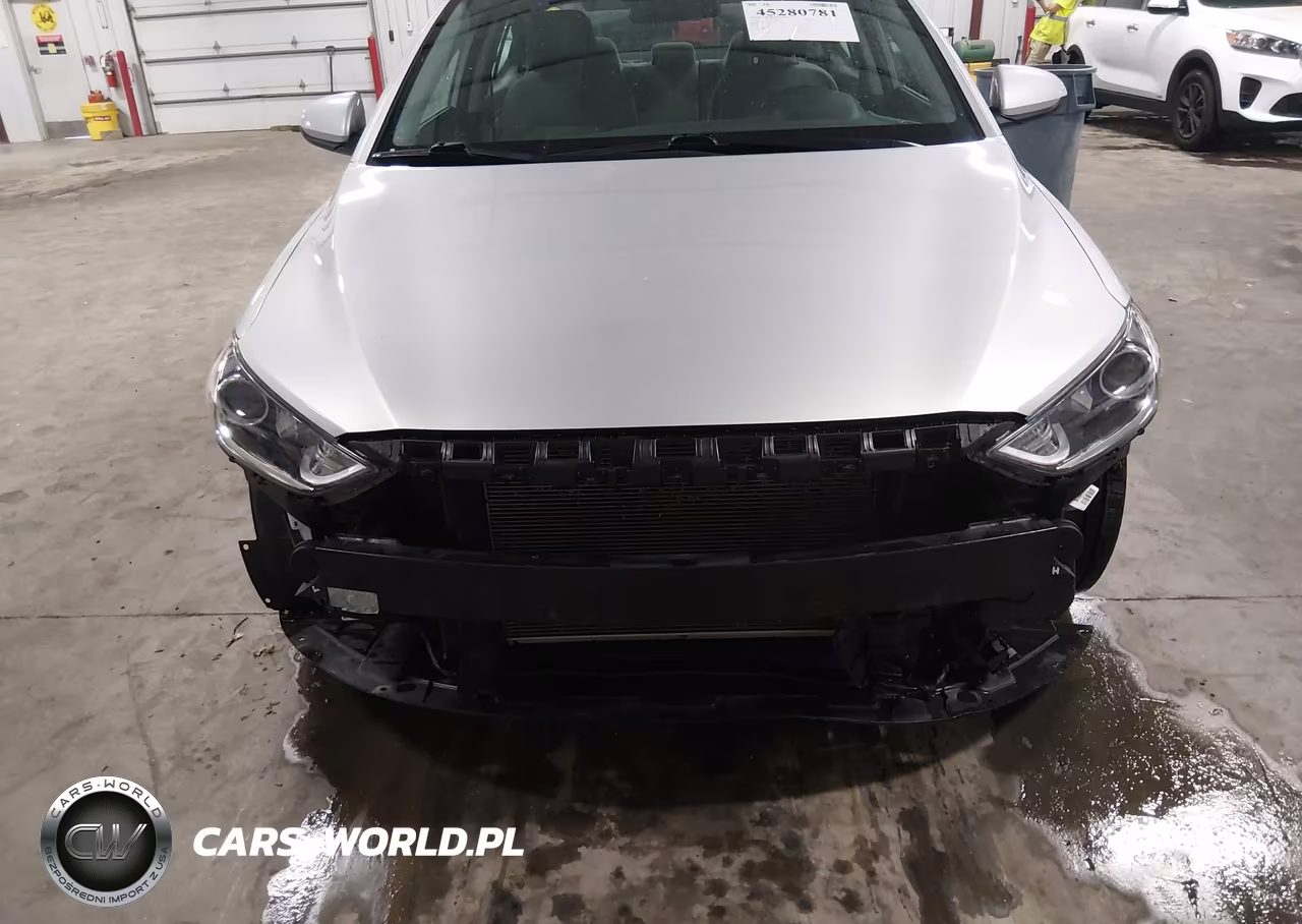 2017 Hyundai Elantra Se VIN:5NPD84LF6HH051650 - 12