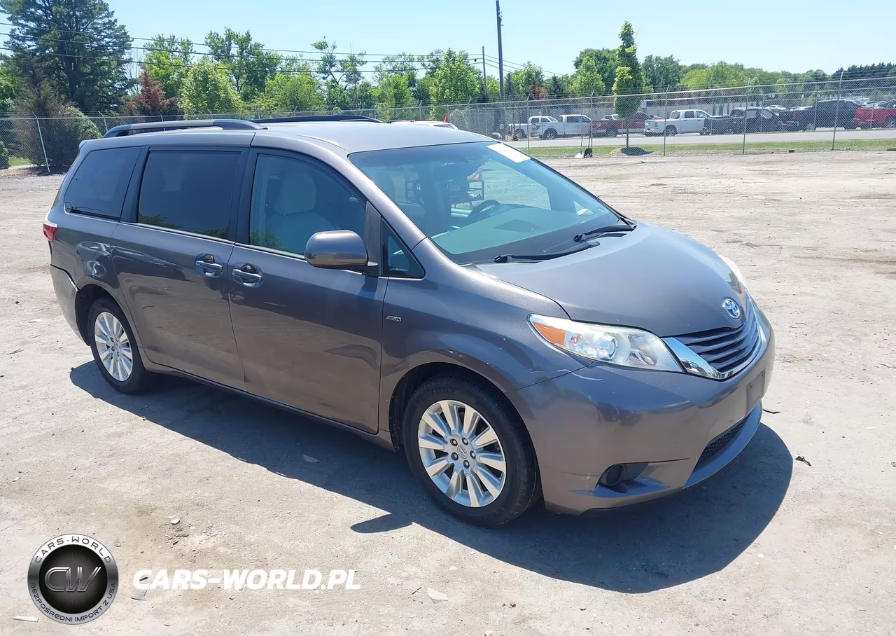 2016 Toyota Sienna Le 7 Passenger – zdjęcie 1 z 18
