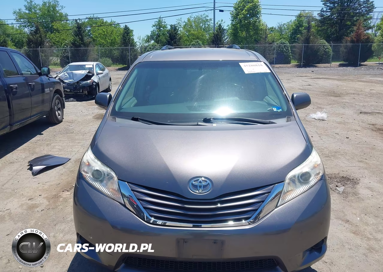 2016 Toyota Sienna Le 7 Passenger VIN:5TDJK3DC1GS129781 - 13
