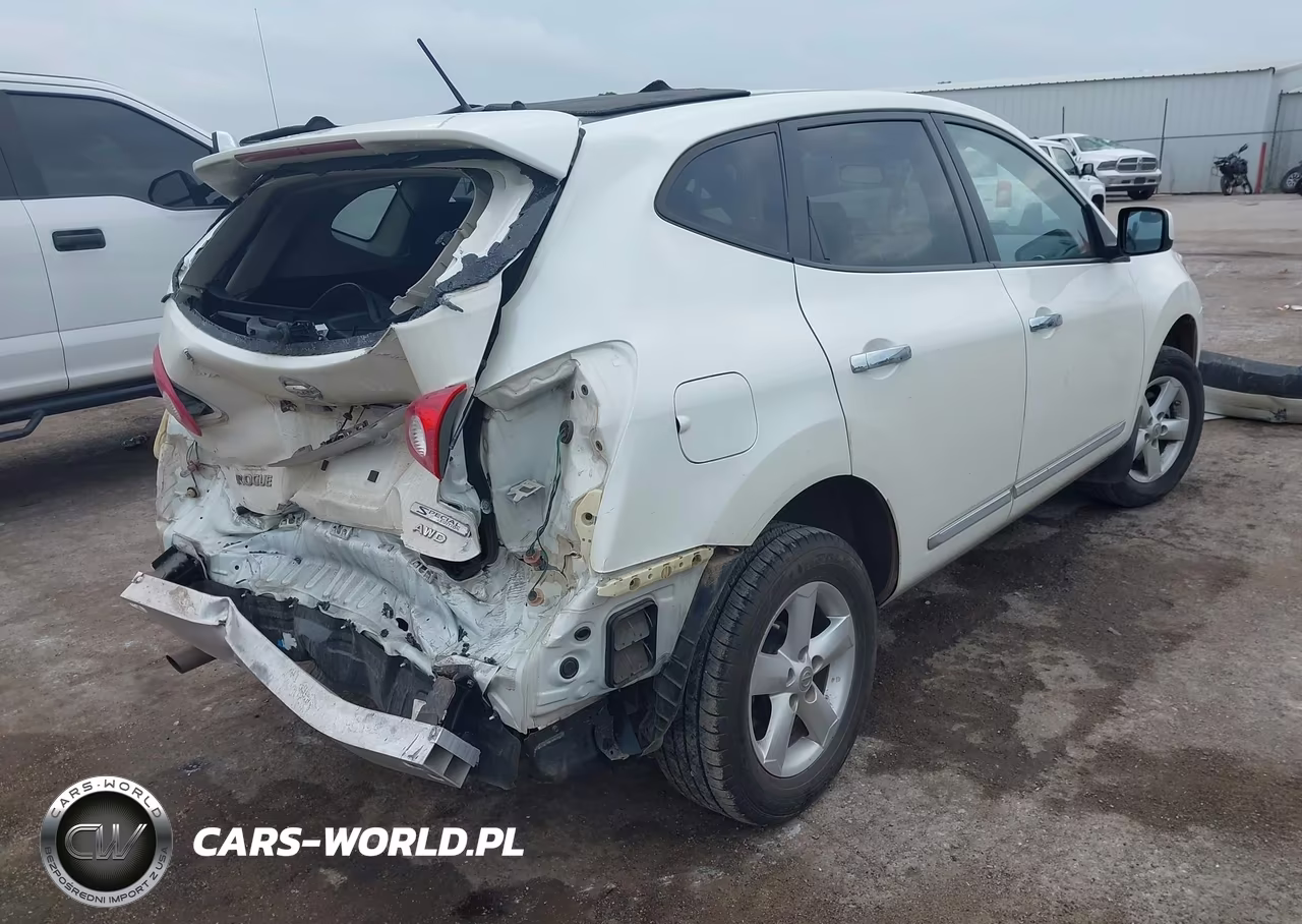2013 Nissan Rogue S VIN:JN8AS5MV3DW620995 - 4