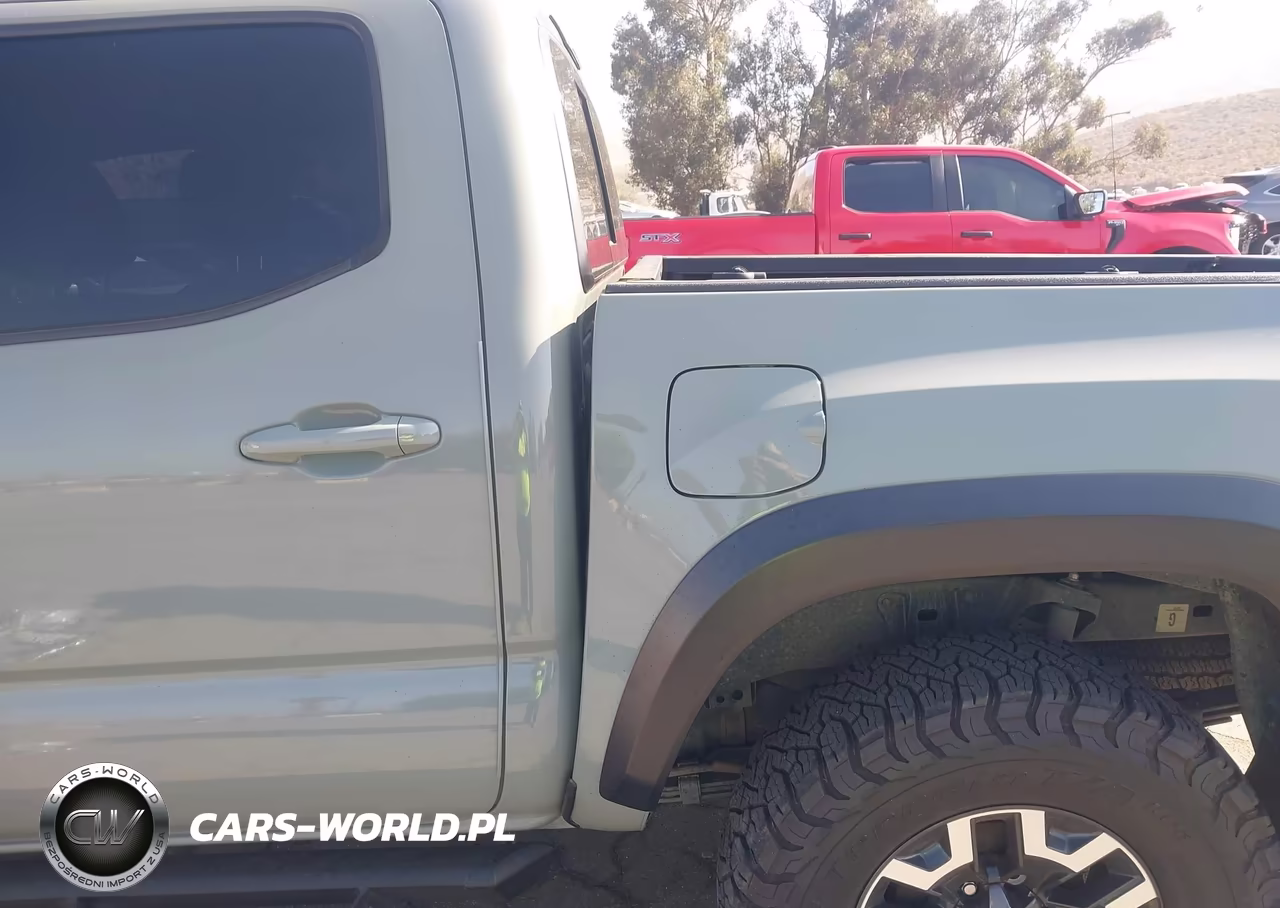 2022 Toyota Tacoma Trd Off Road VIN:3TMCZ5AN1NM514762 - 12