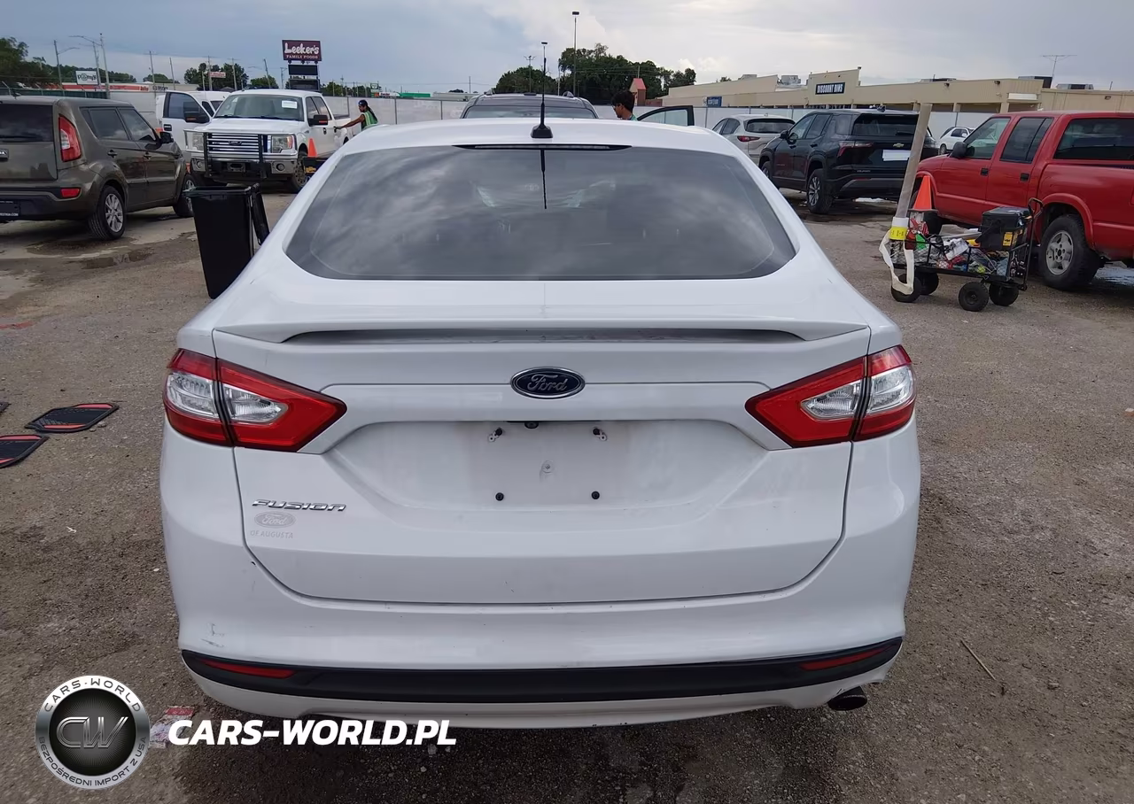 2016 Ford Fusion S VIN:3FA6P0G71GR239355 - 16