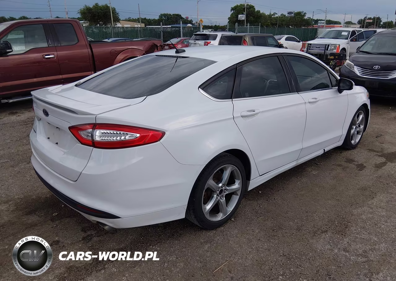2016 Ford Fusion S VIN:3FA6P0G71GR239355 - 4