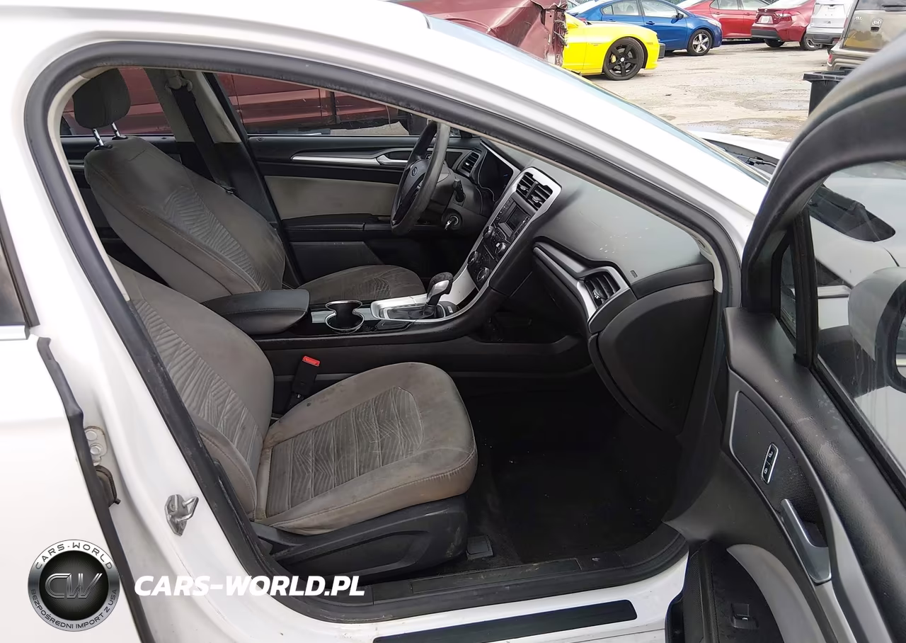2016 Ford Fusion S VIN:3FA6P0G71GR239355 - 5