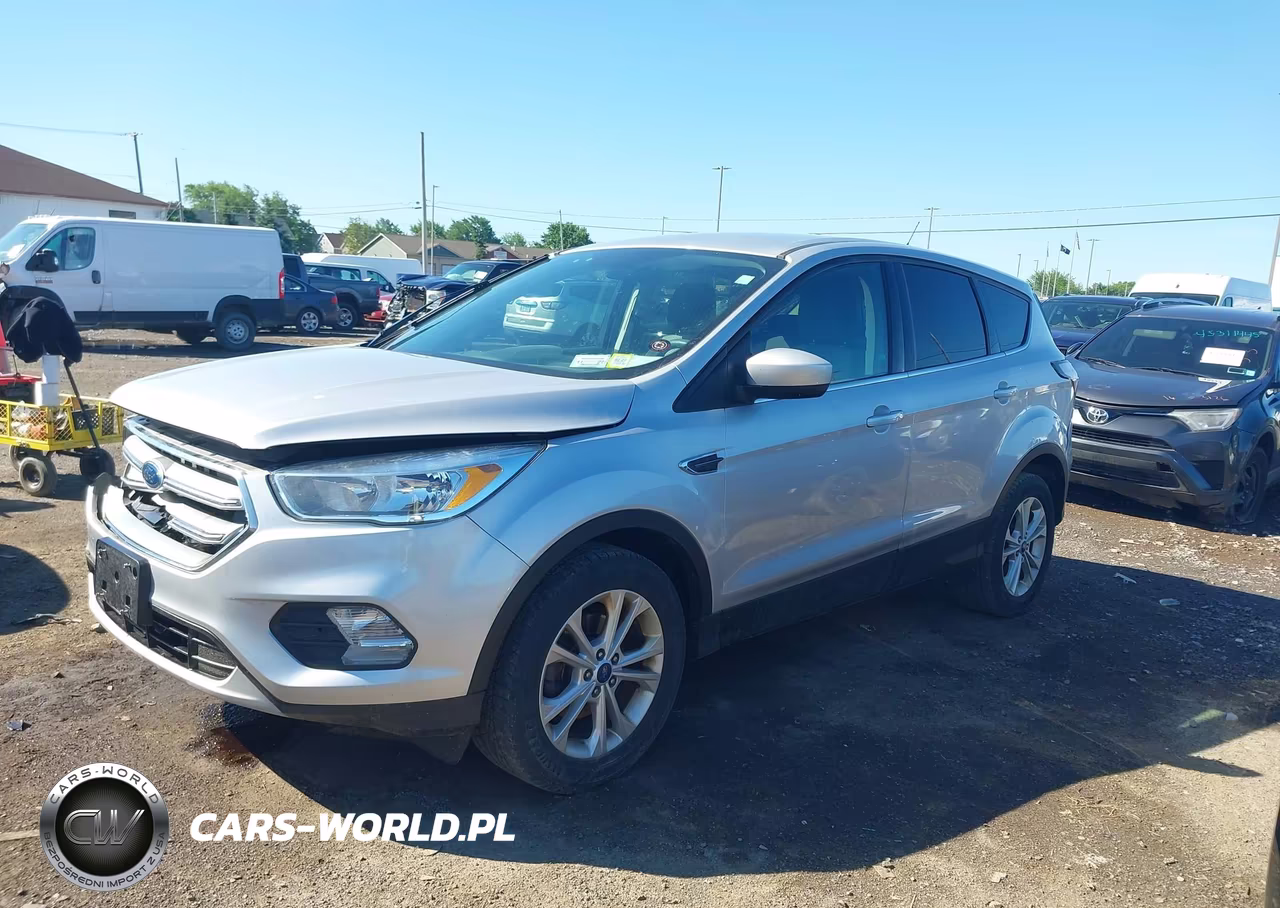 2017 Ford Escape Se VIN:1FMCU0GD8HUC08315 - 2