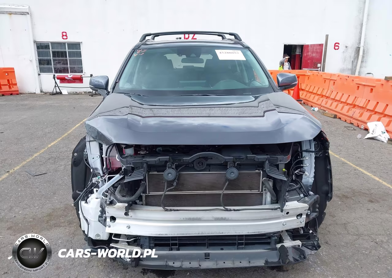 2021 Toyota Rav4 Hybrid Xle VIN:2T3R6RFV5MW015575 - 13