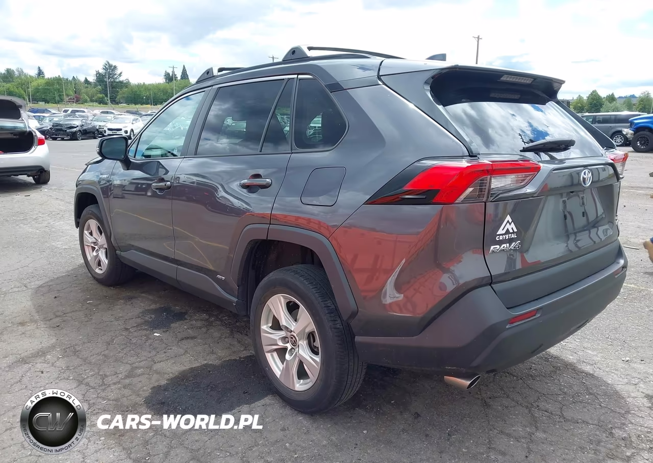 2021 Toyota Rav4 Hybrid Xle VIN:2T3R6RFV5MW015575 - 3