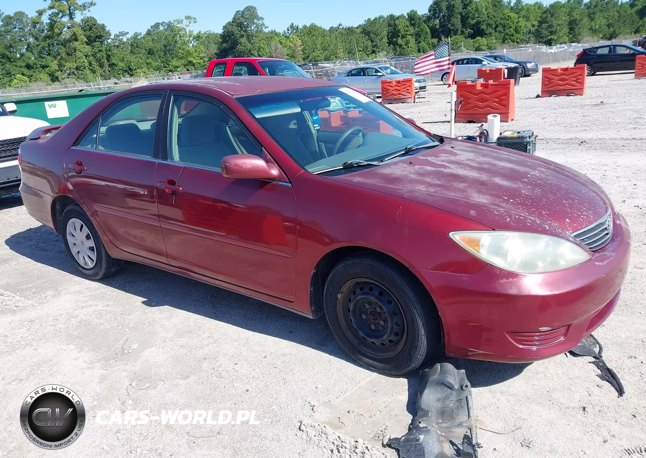 2005 Toyota Camry Le