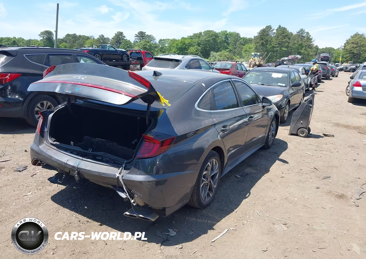 2021 Hyundai Sonata Sel VIN:5NPEL4JA6MH065696 - 4