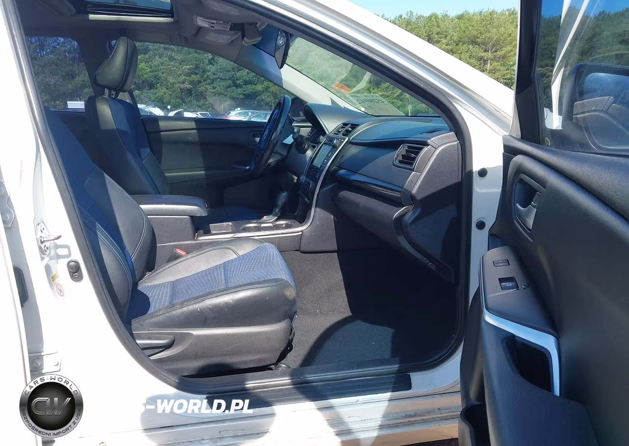 2016 Toyota Camry Se VIN:4T1BF1FK8GU144643 - 5