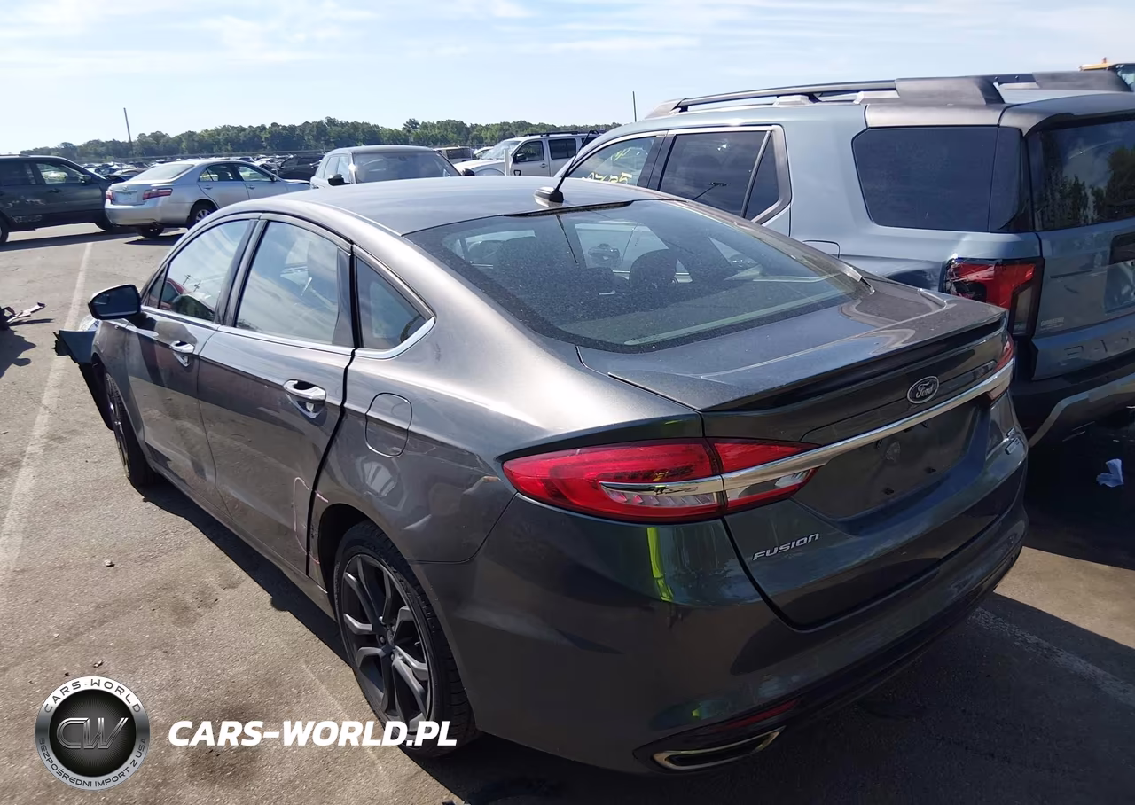 2018 Ford Fusion Se VIN:3FA6P0T92JR182923 - 3