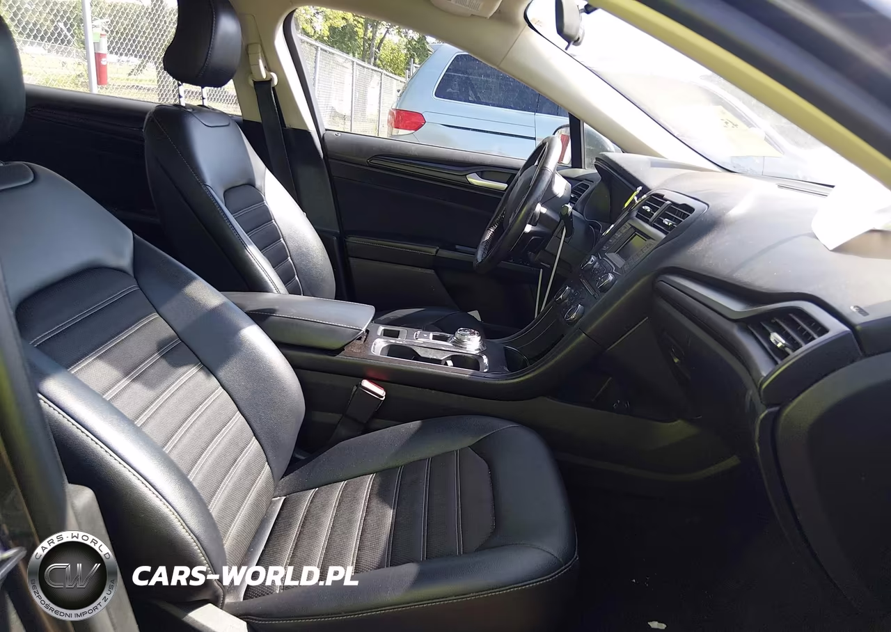 2018 Ford Fusion Se VIN:3FA6P0T92JR182923 - 5