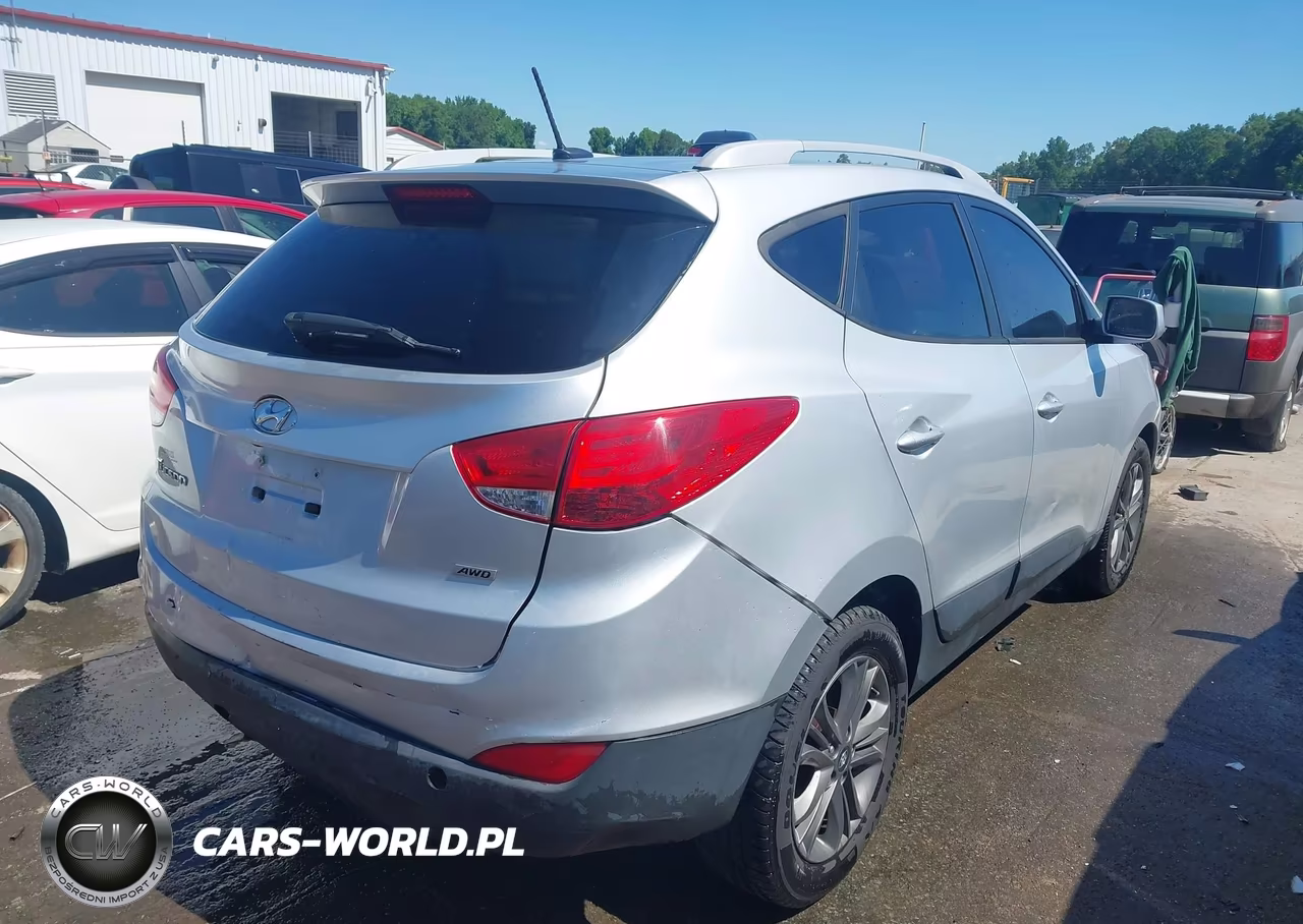 2014 Hyundai Tucson Se VIN:KM8JUCAG7EU830900 - 4