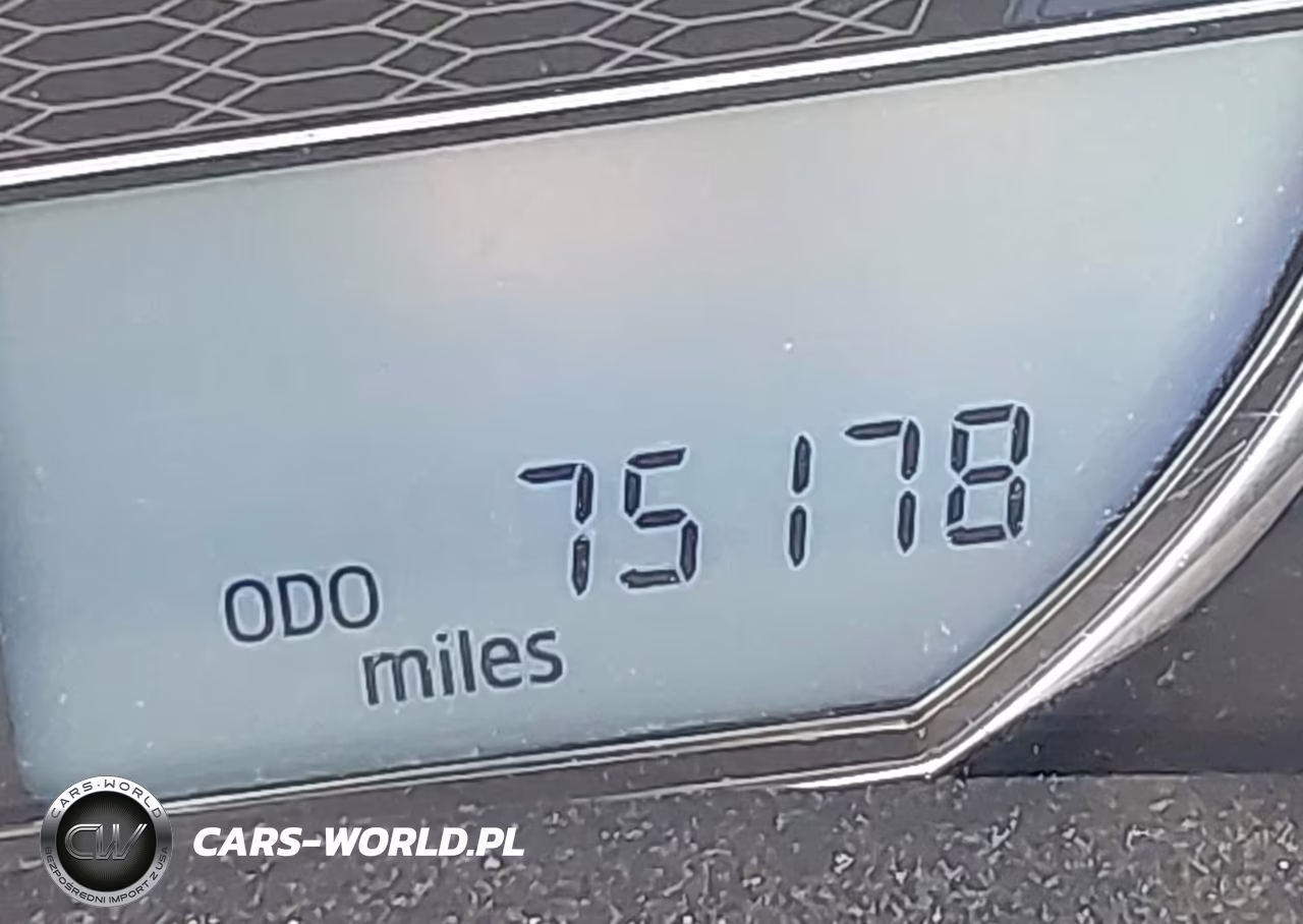 2016 Toyota Corolla Le VIN:2T1BURHE3GC637076 - 15