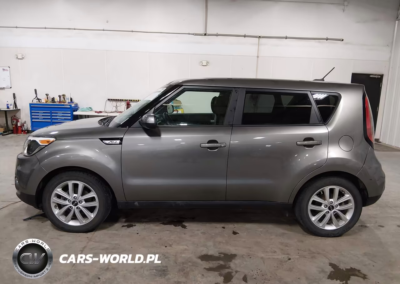 2019 Kia Soul + VIN:KNDJP3A50K7663977 - 14