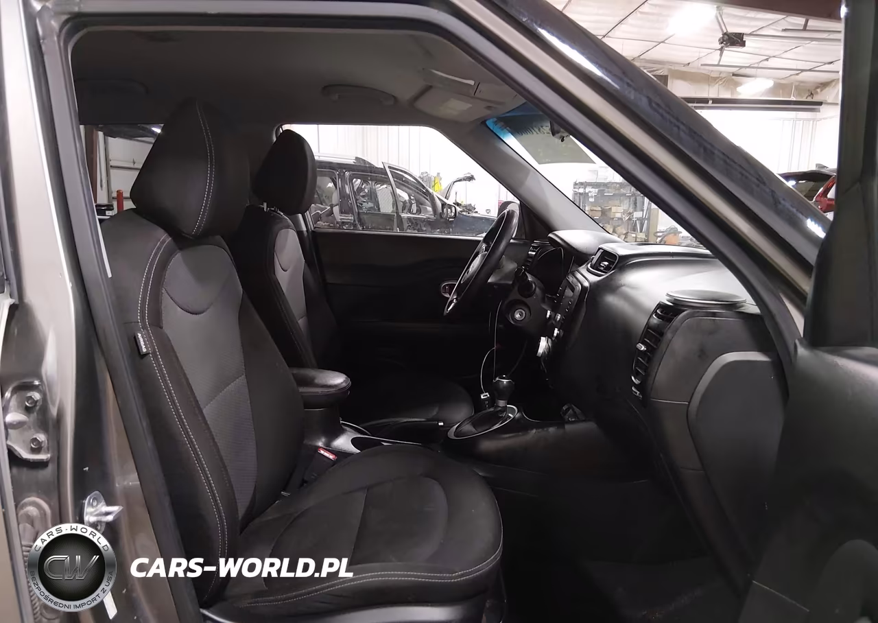 2019 Kia Soul + VIN:KNDJP3A50K7663977 - 5
