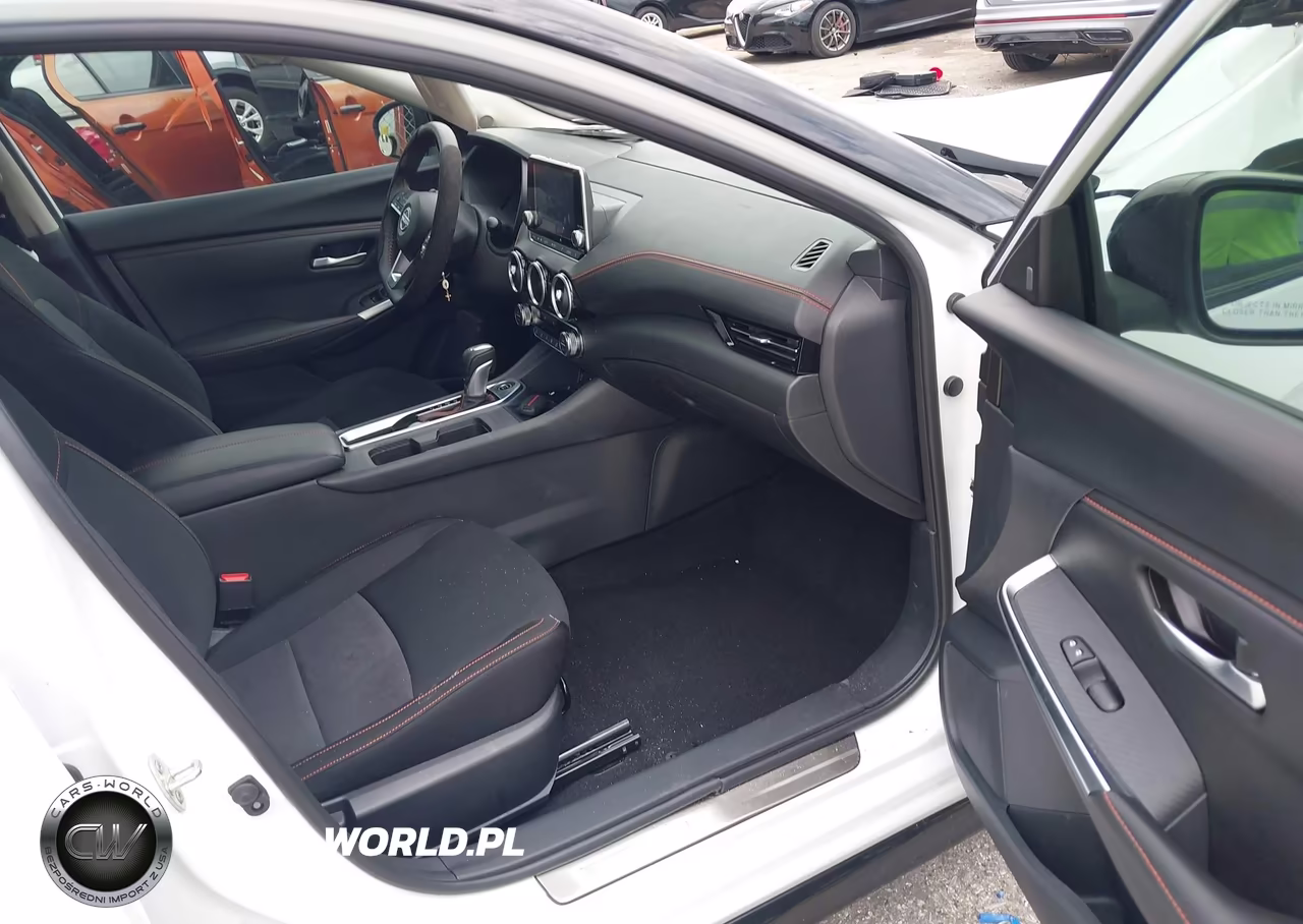 2025 Nissan Sentra Sr VIN:3N1AB8DV9SY288762 - 5