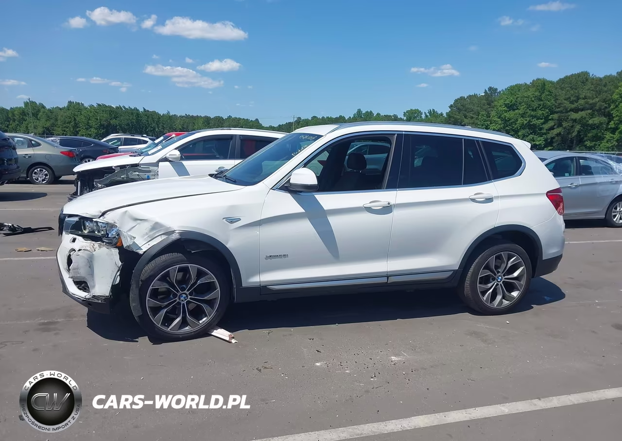 2015 BMW X3 xDrive28I VIN:5UXWX9C59F0D52506 - 14
