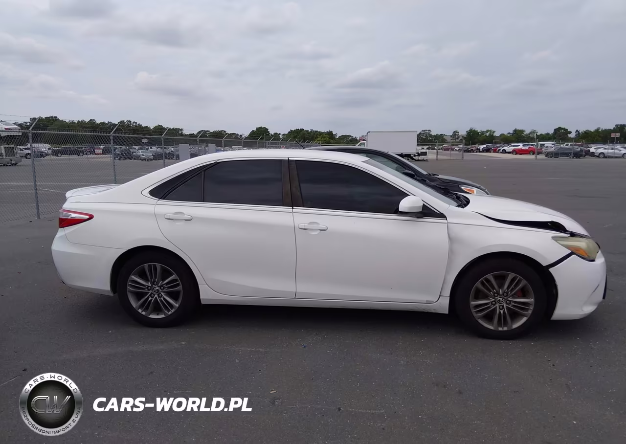 2016 Toyota Camry Se VIN:4T1BF1FK9GU130220 - 13