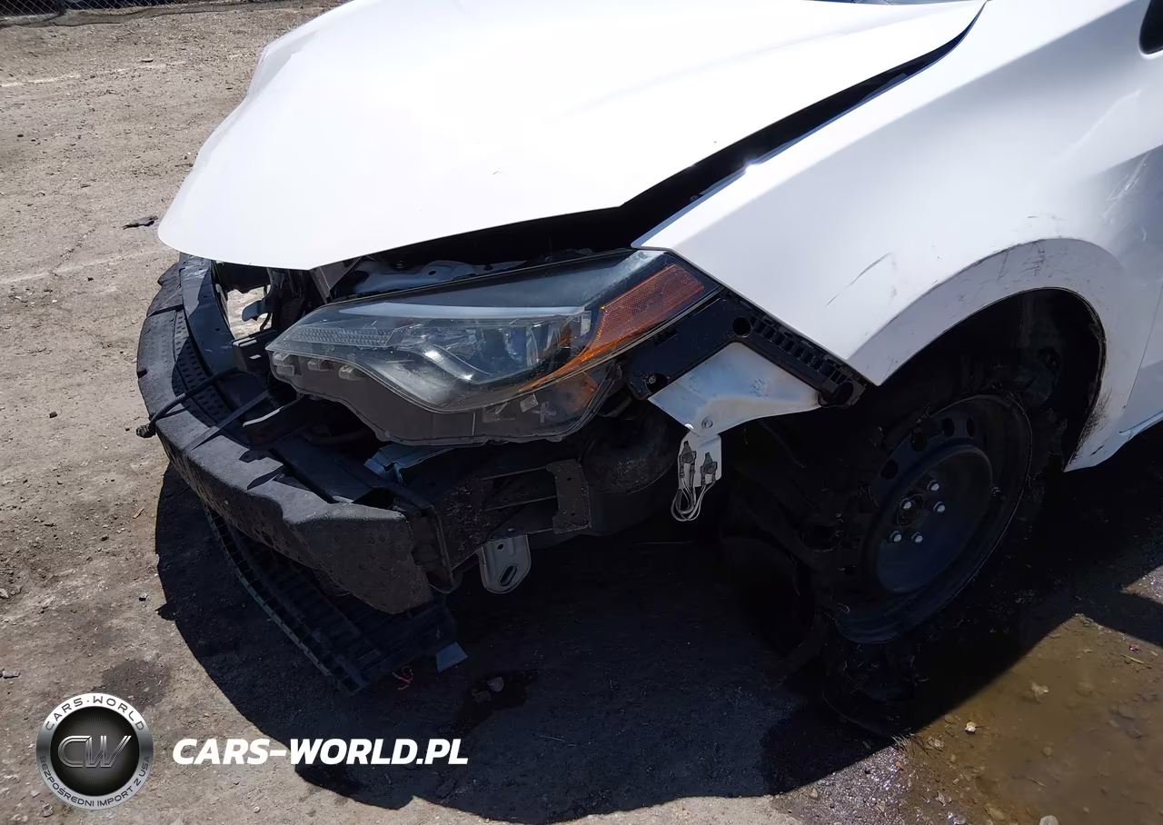 2019 Toyota Corolla Le VIN:5YFBURHEXKP931244 - 6