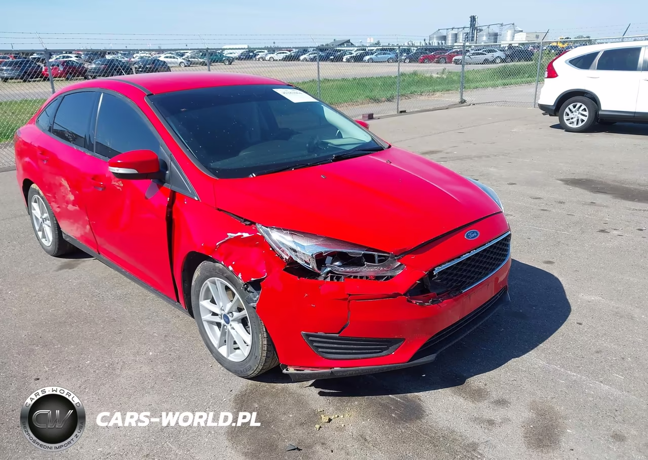 2016 Ford Focus Se VIN:1FADP3F21GL216963 - 6
