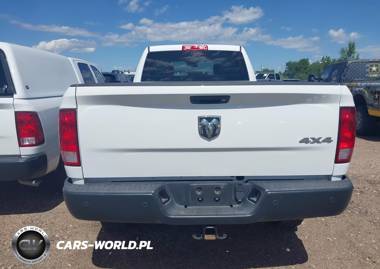 2017 Ram 3500 Tradesman 4X4 8' Box VIN:3C63R3GL1HG712777 - 16