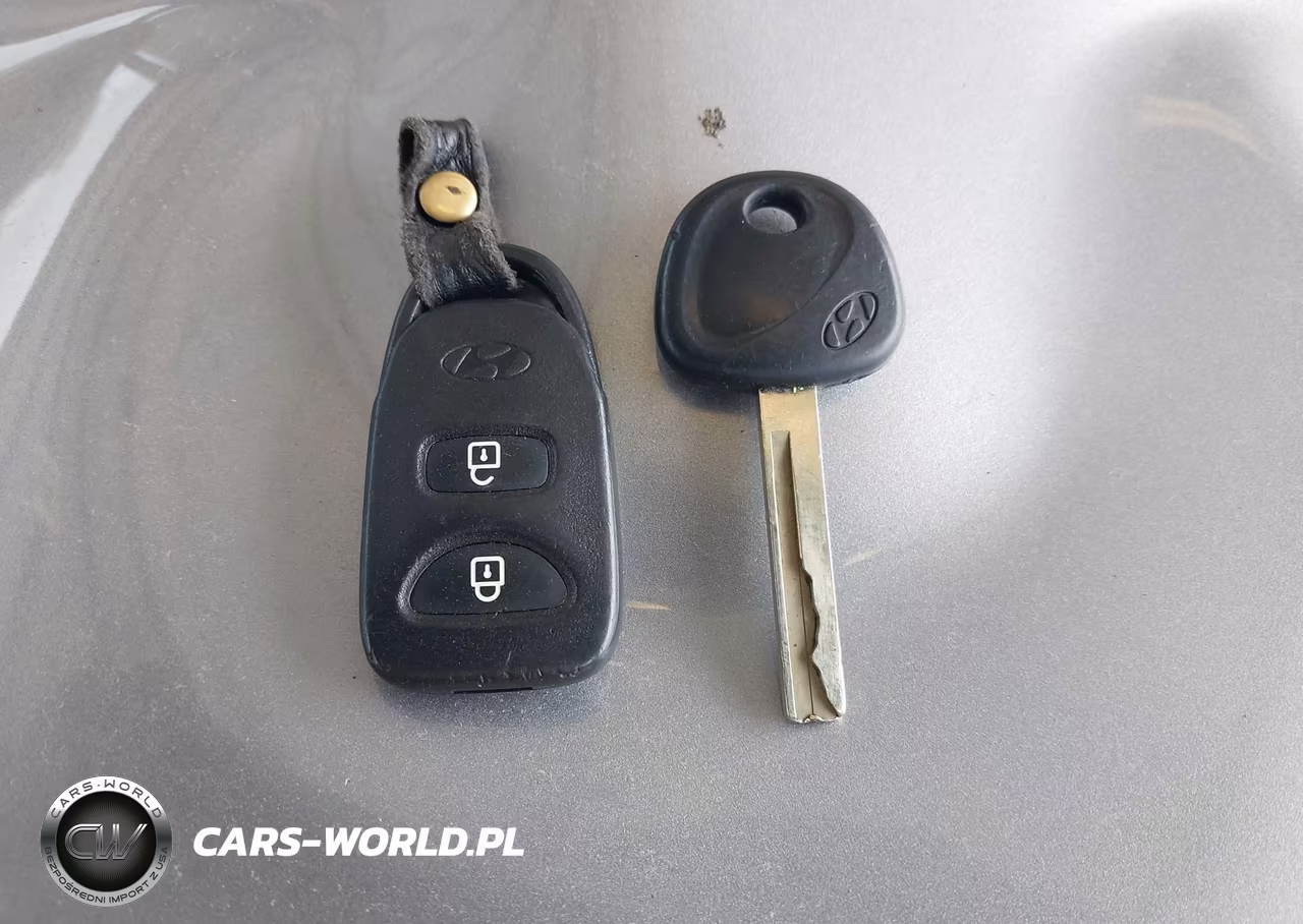 2013 Hyundai Accent Gls VIN:KMHCU4AE0DU299440 - 11