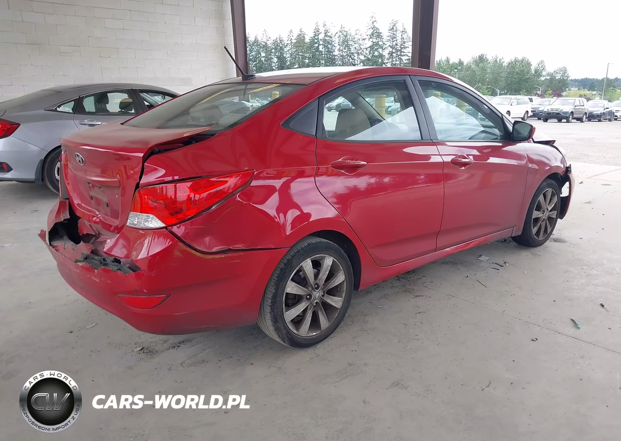 2013 Hyundai Accent Gls VIN:KMHCU4AE0DU299440 - 4
