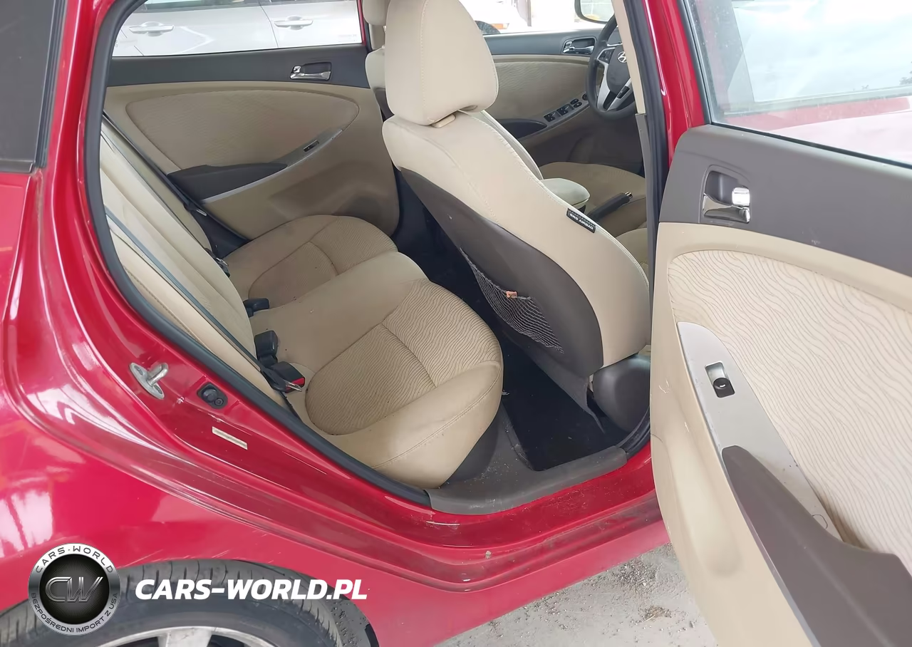 2013 Hyundai Accent Gls VIN:KMHCU4AE0DU299440 - 8