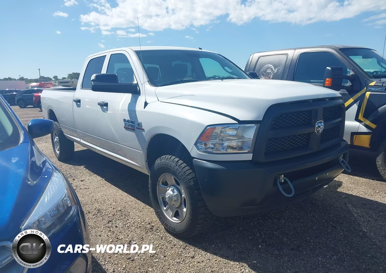 2017 Ram 3500 Tradesman 4X4 8' Box