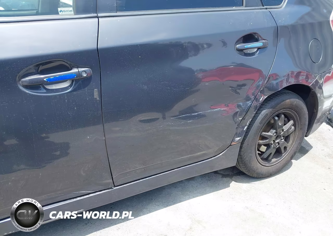 2015 Toyota Prius Three VIN:JTDKN3DU2F0403415 - 19