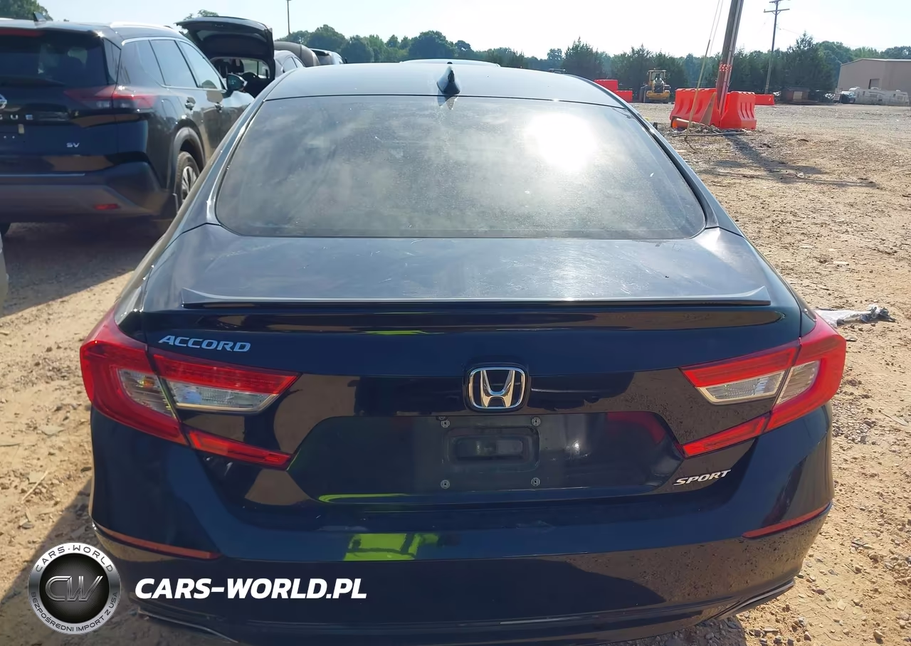 2018 Honda Accord Sport VIN:1HGCV1F32JA048330 - 16