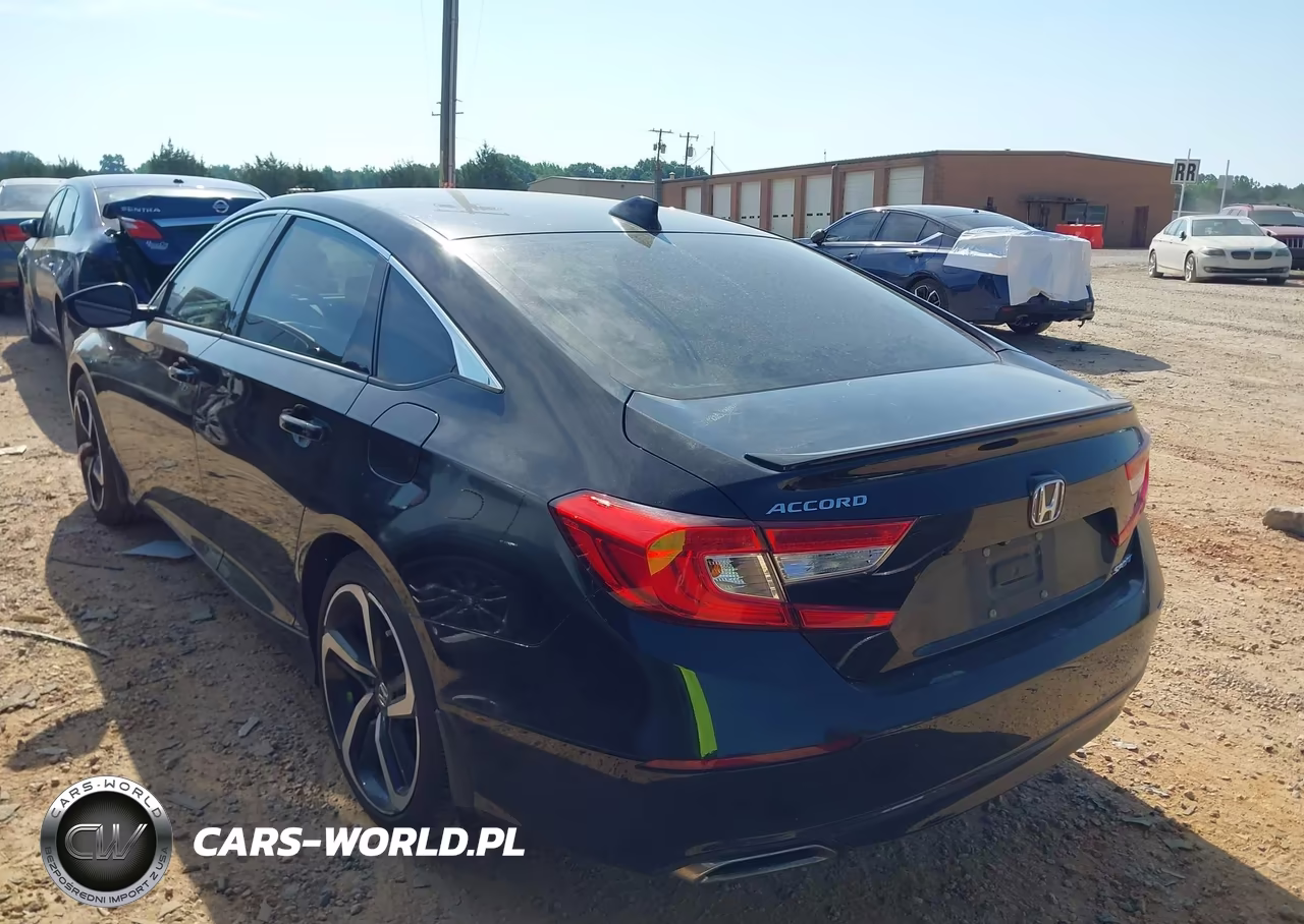 2018 Honda Accord Sport VIN:1HGCV1F32JA048330 - 3