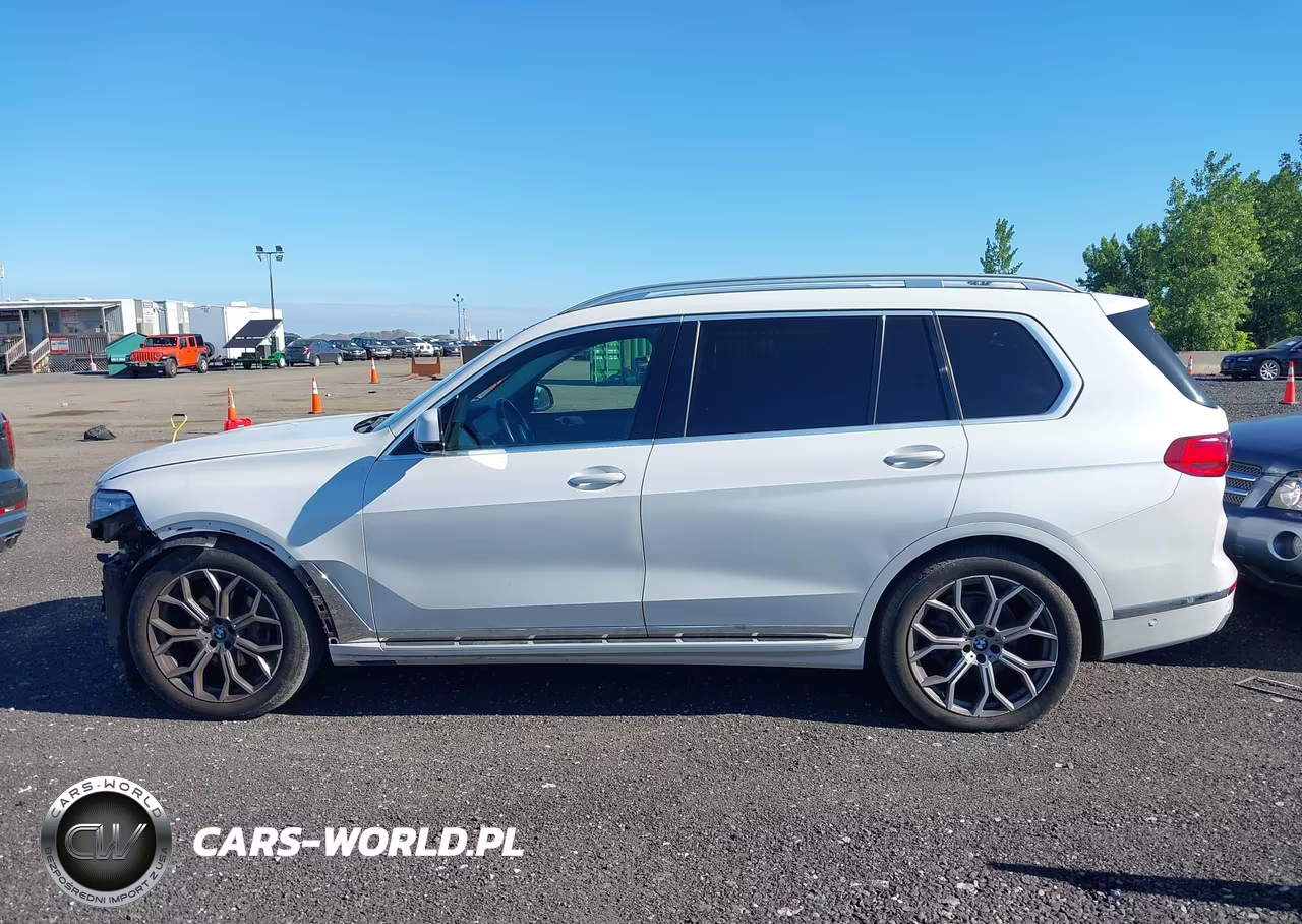 2020 BMW X7 xDrive40I VIN:5UXCW2C09L9C72227 - 14