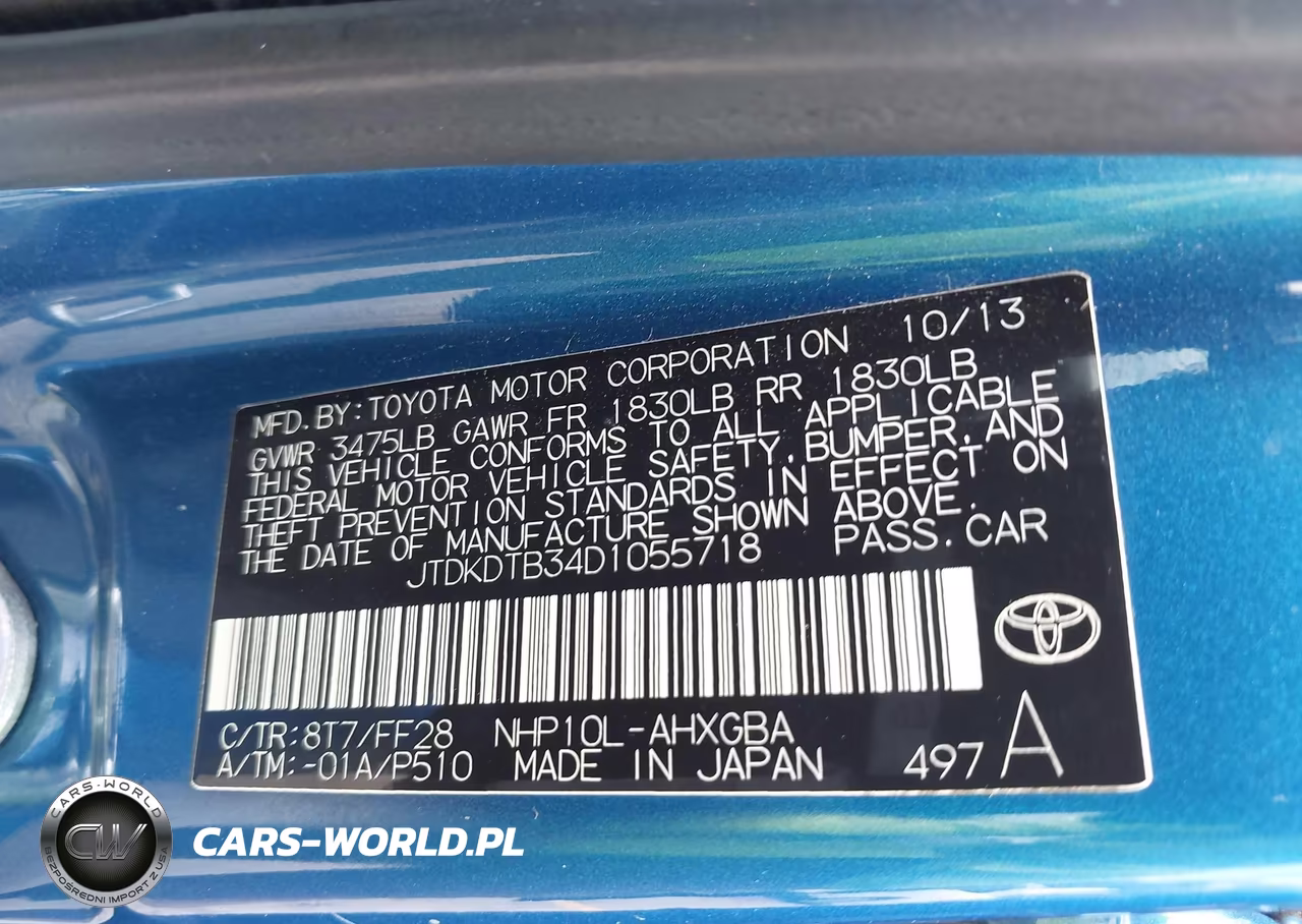 2013 Toyota Prius C Three VIN:JTDKDTB34D1055718 - 9