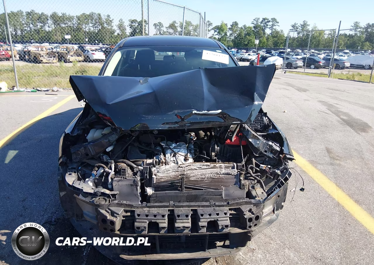 2018 Ford Focus Se VIN:1FADP3FE7JL202177 - 13