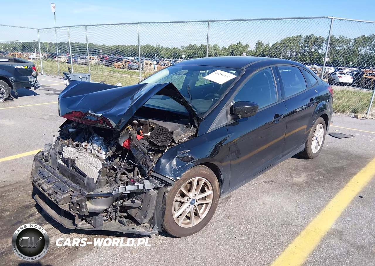 2018 Ford Focus Se VIN:1FADP3FE7JL202177 - 2