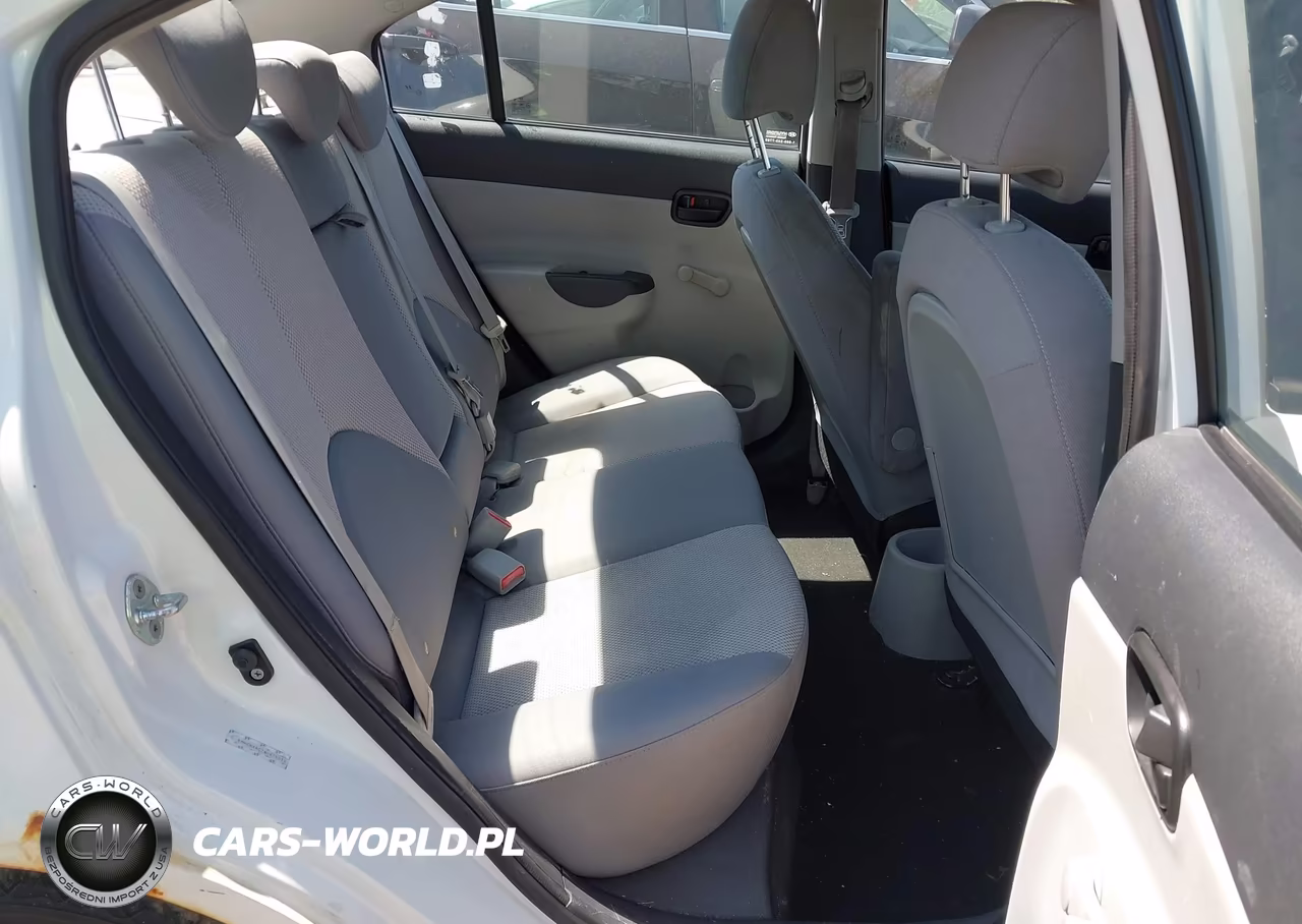 2010 Hyundai Accent Gls VIN:KMHCN4AC7AU475035 - 8