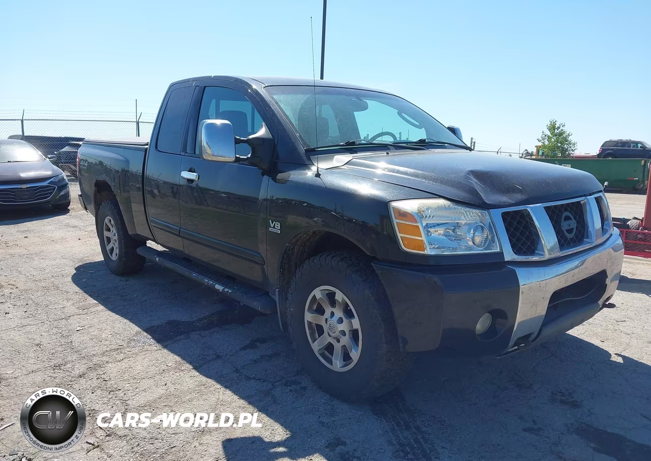 2004 Nissan Titan Le